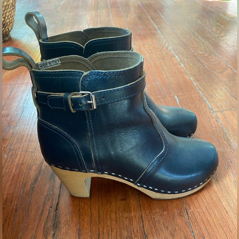 Swedish Hasbeens Jodhpur in navy